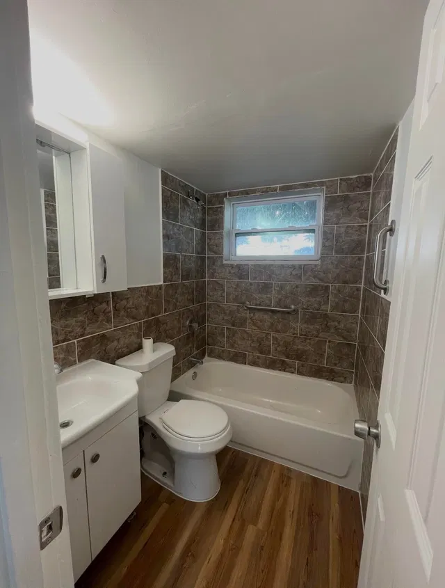  Residence photo 6