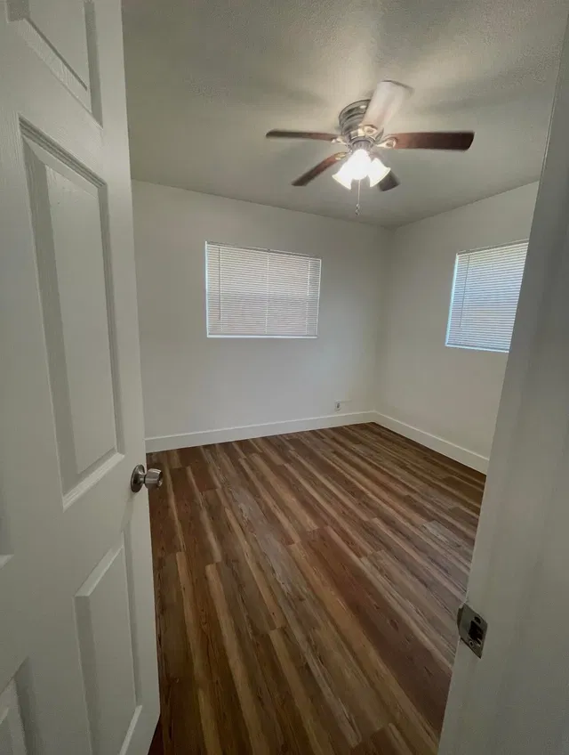  Residence photo 9