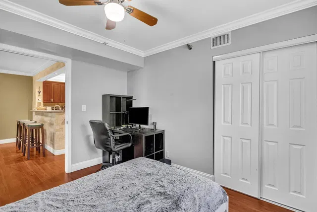  Unit L105 photo 27