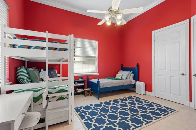 Residence photo 27