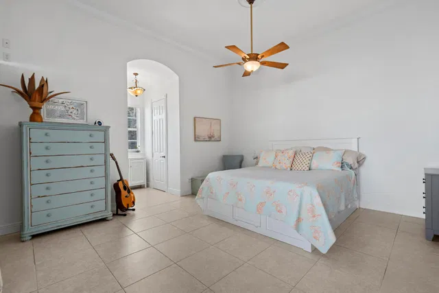 Residence photo 33