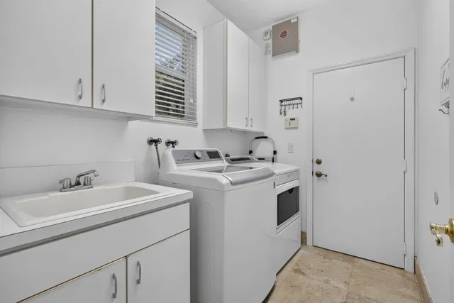 Residence photo 35