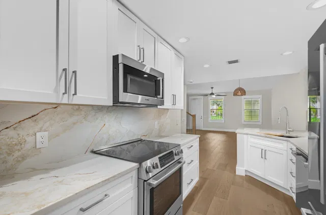Residence photo 14