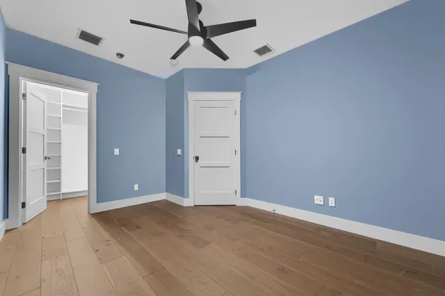 Residence photo 26