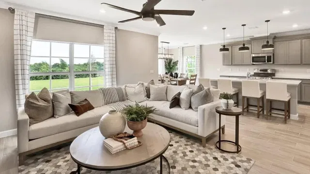 Residence photo 6