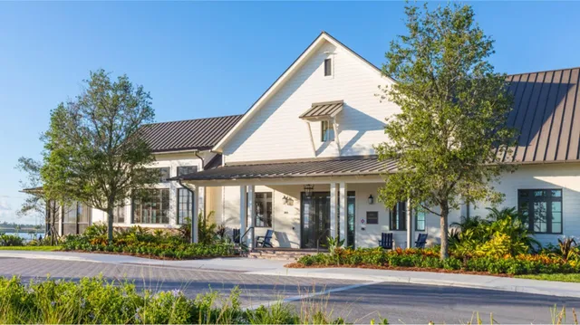 Residence photo 16