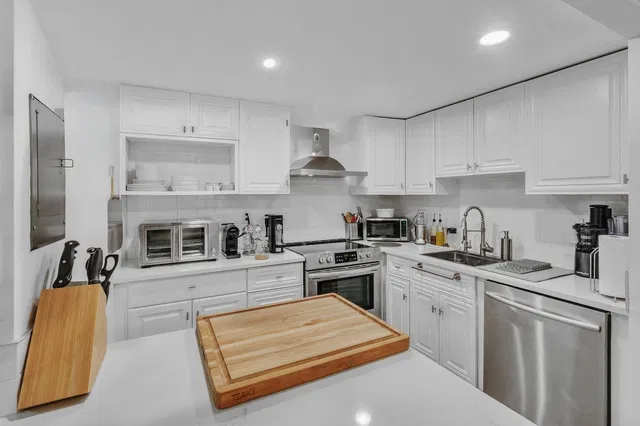  Residence photo 11