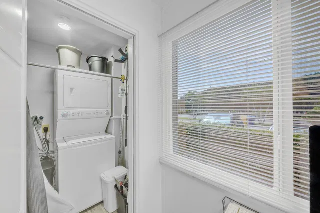  Residence photo 27