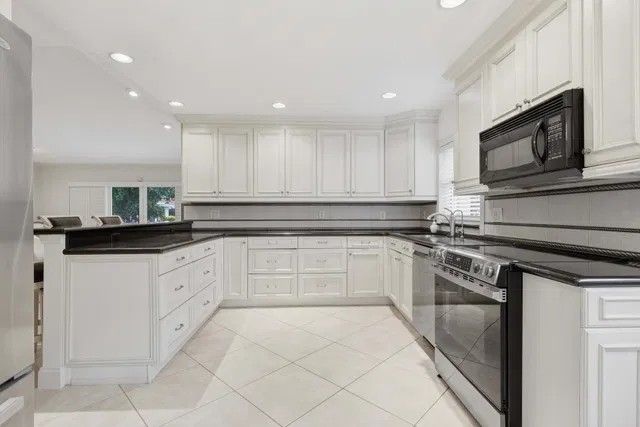  Residence photo 11