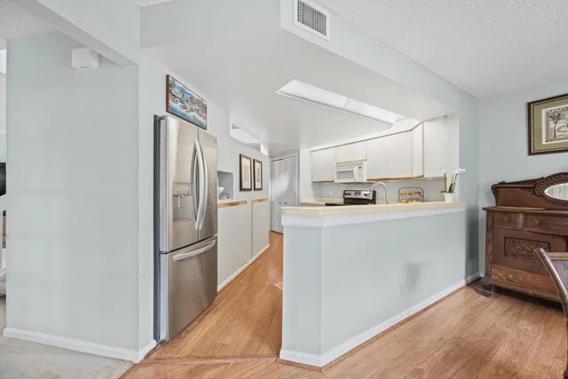 Residence photo 12