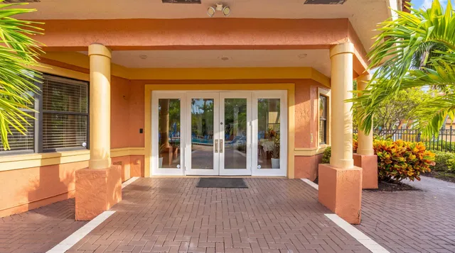 Residence photo 55