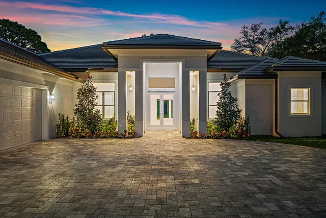 Residence photo 6