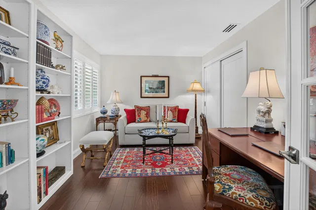 Residence photo 38