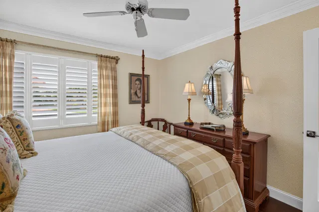 Residence photo 41