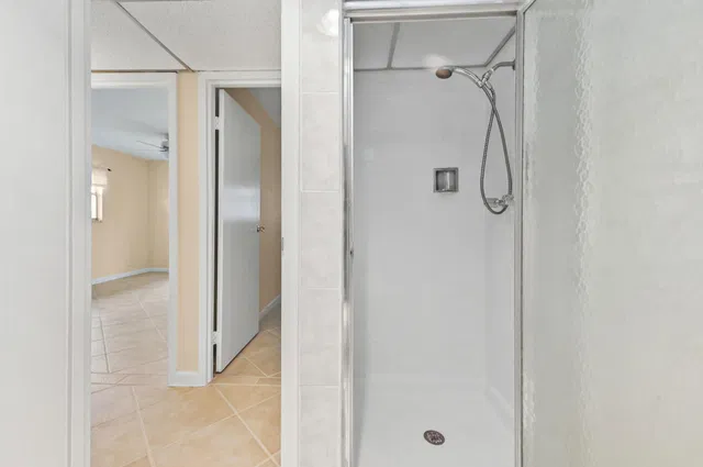 Residence photo 14