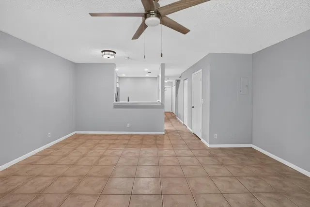 Residence photo 7
