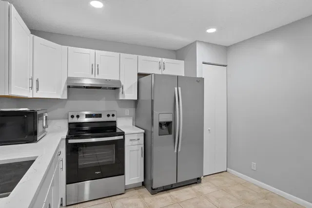 Residence photo 11