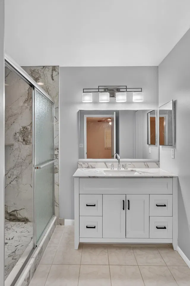 Residence photo 25