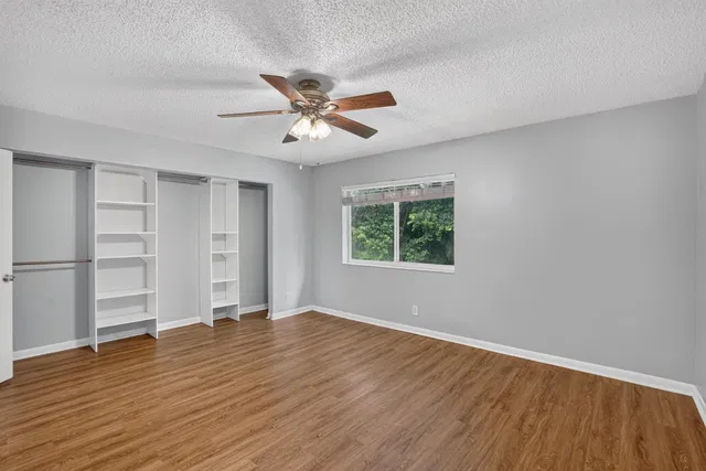 Residence photo 35