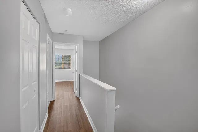 Residence photo 36