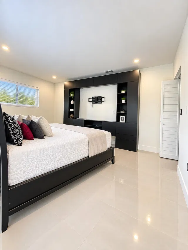 Residence photo 17