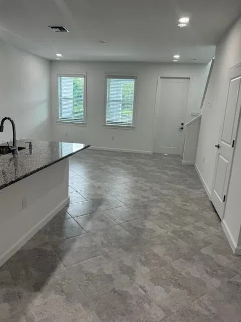  Residence photo 15