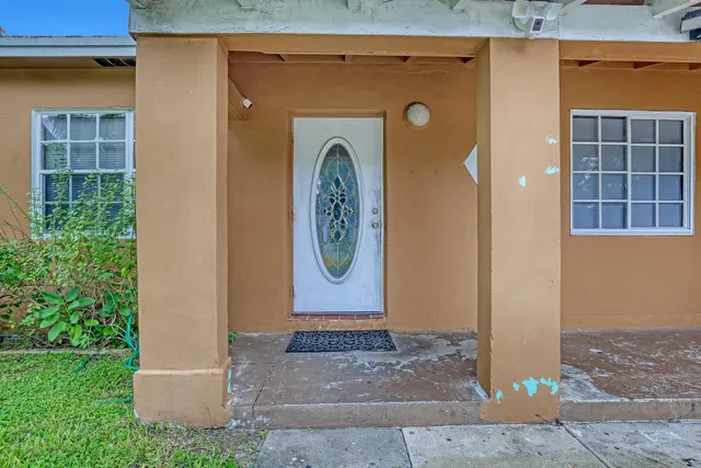 Residence photo 4