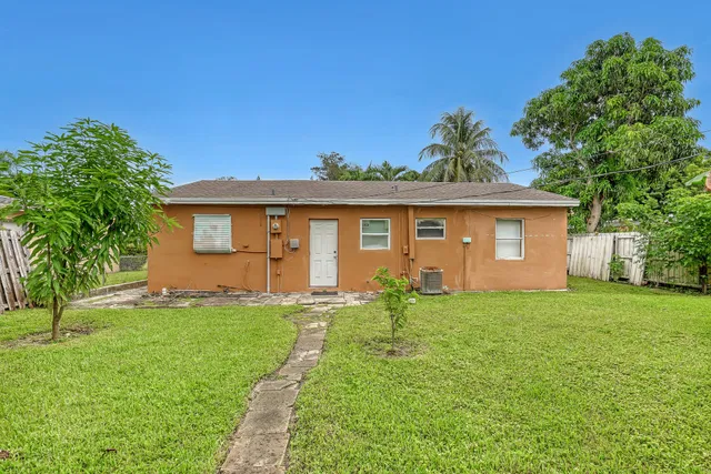 Residence photo 23