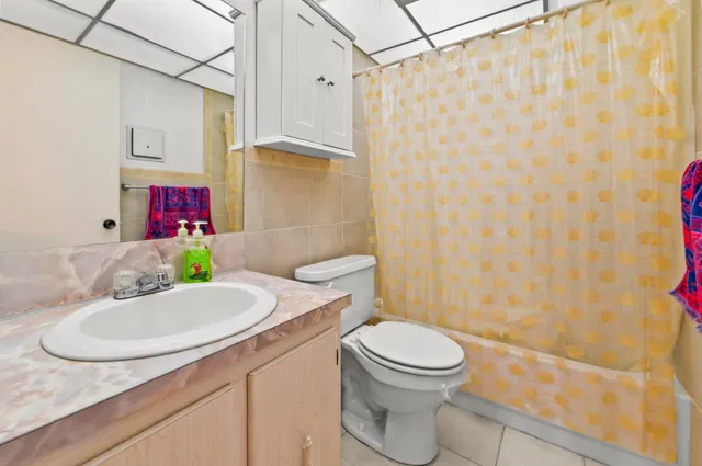 Residence photo 14