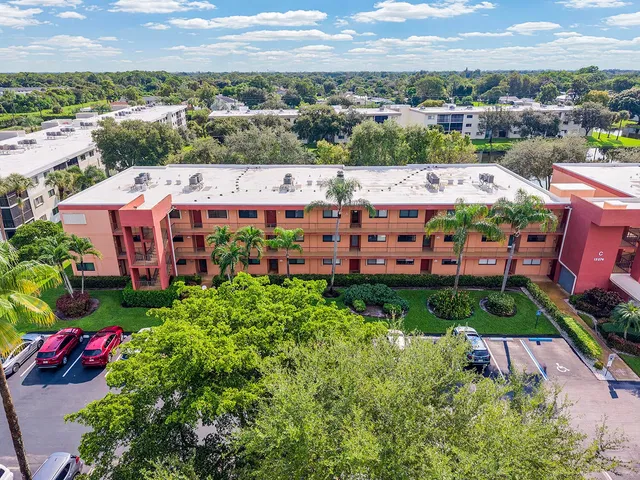 Unit 205 photo 34