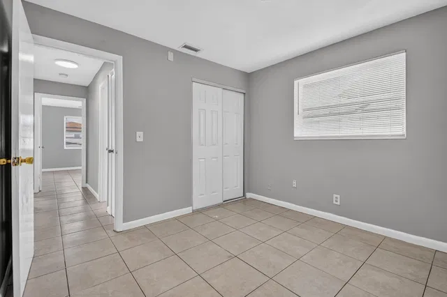 Residence photo 19