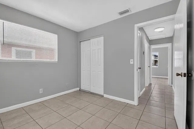 Residence photo 23