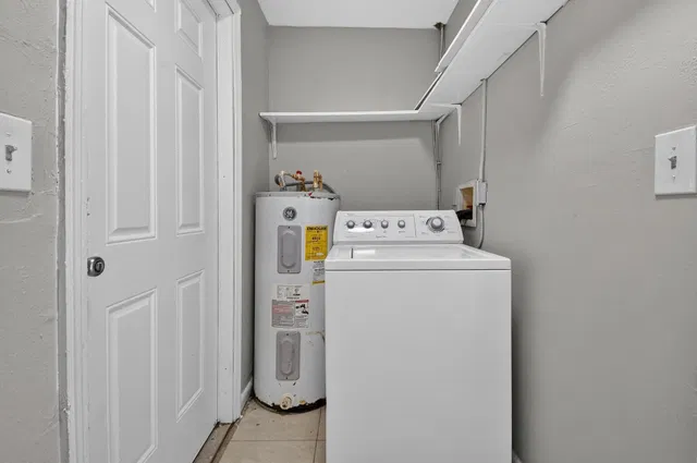 Residence photo 25