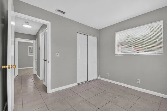 Residence photo 28