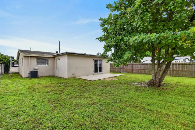 Residence photo 33