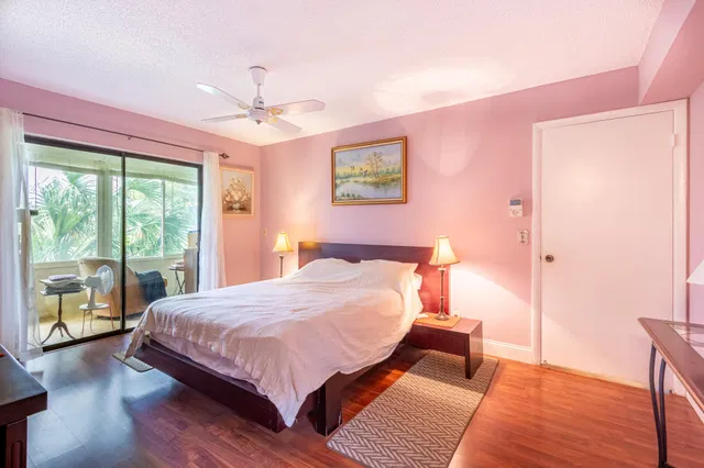 Residence photo 10