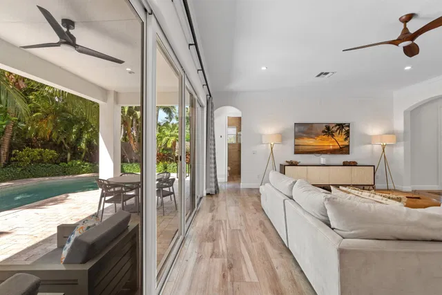 Boca Villas Residence photo 21