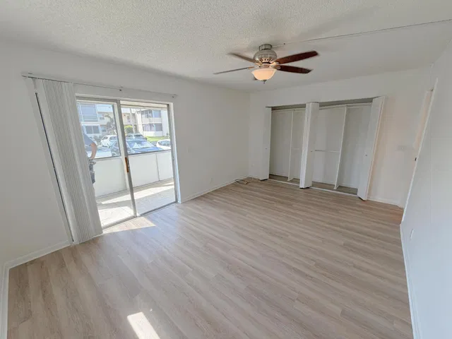 Residence photo 8