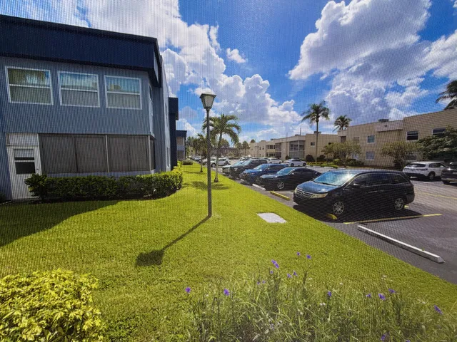 Residence photo 11