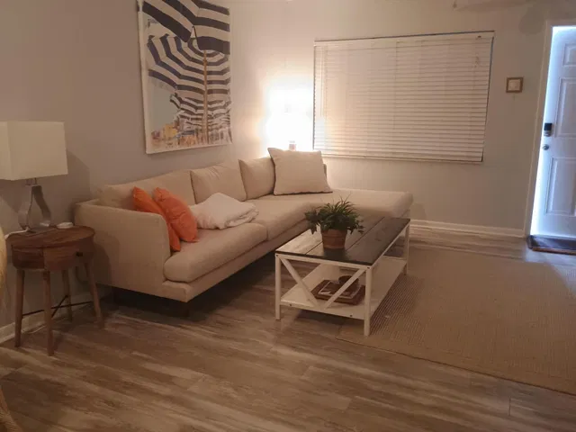 Unit 202 photo 12