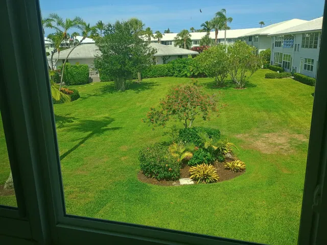Unit 202 photo 24