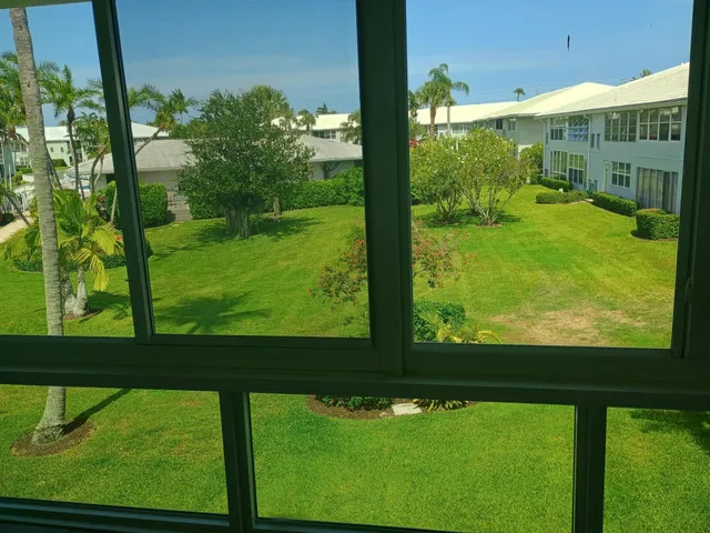 Unit 202 photo 25