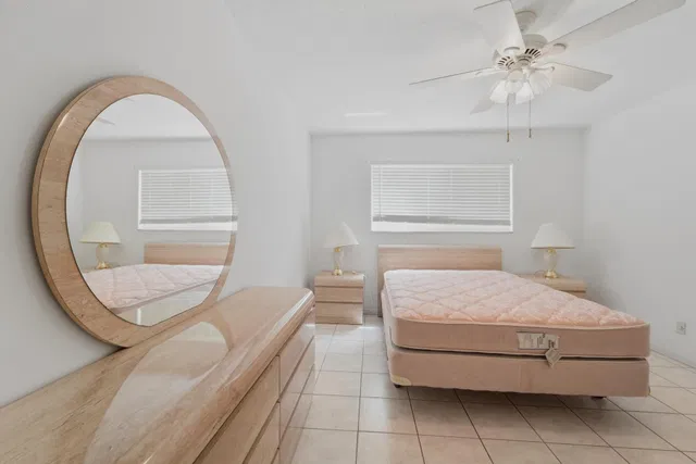 Unit 112 photo 12