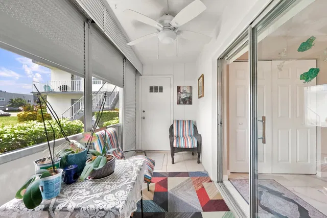  Residence photo 23