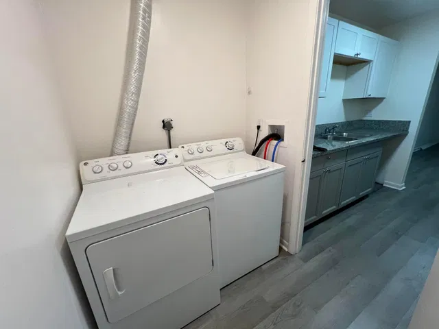 Unit A photo 10