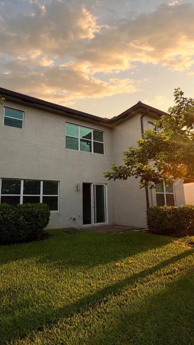 Residence photo 9