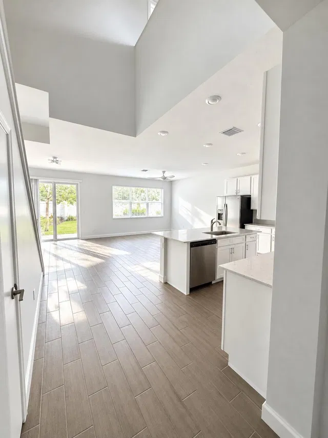 Residence photo 13