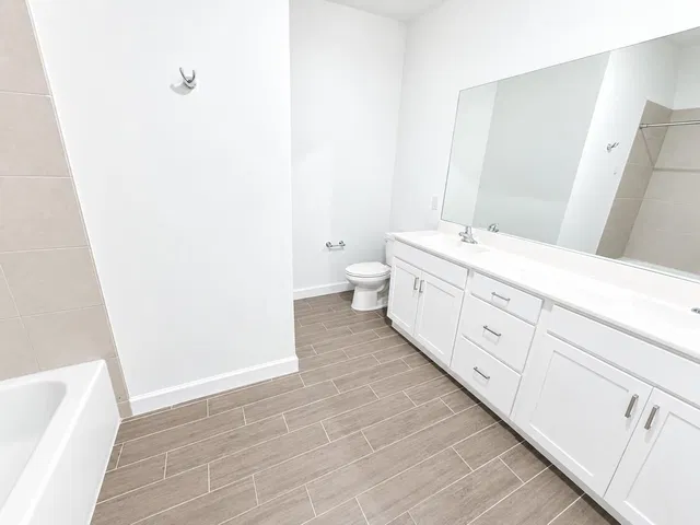 Residence photo 18