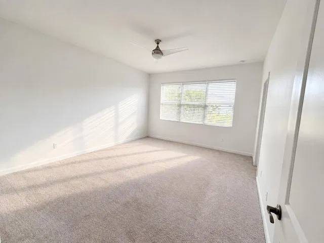 Residence photo 31