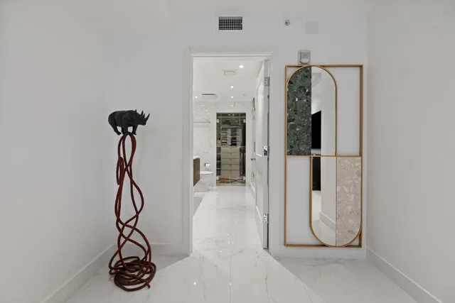 The Prado Unit 315 photo 16